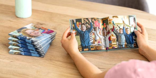Vijf stappen om een fotoboek van een jeugdteam te maken