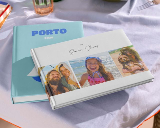 Gepersonaliseerd fotoboek met reisherinneringen en vakantiefoto's.
