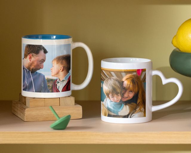 Mokken met familiefoto's