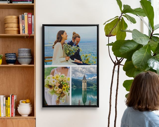 Ingelijste wanddecoratie met drie trouwfoto's.