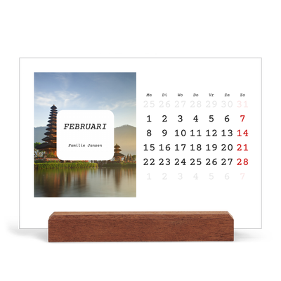 Bureaukalender met houten standaard  — Het hele verhaal [Februari]