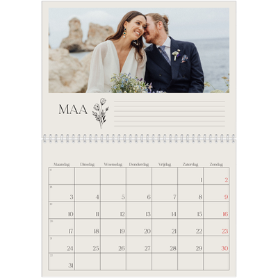 Fotokalender A4 Dubbel (30 x 40 cm) — Initialen in bloei [Maart]