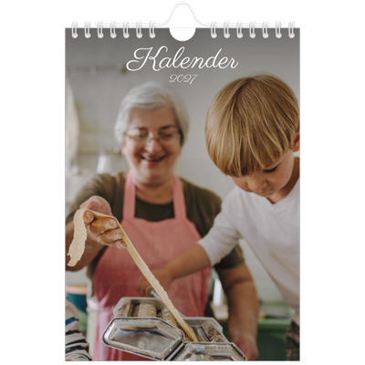 Fotokalender A5 — Handgeschreven maanden [omslag]