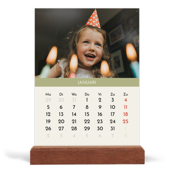 Bureaukalender met houten standaard — Pastel hoofdstukken