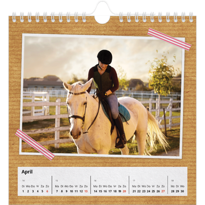 Jaarkalenders vierkant — Foto's met plakband [April]