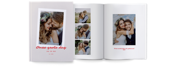 Fotoboeken — Karmijnrode handtekening