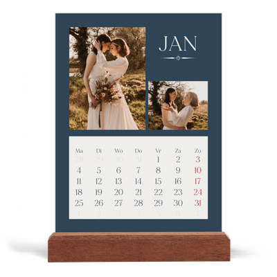 Bureaukalender met houten standaard  — Leisteen & schreef [Januari]