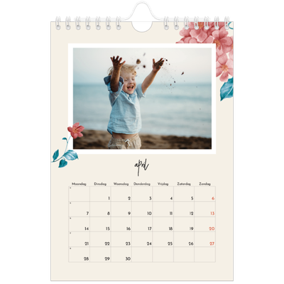 Fotokalender A5 — Geverfde bloemen [April]