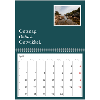 Fotokalender A4 Dubbel (30 x 40 cm) — Redactionele Aarde [April]