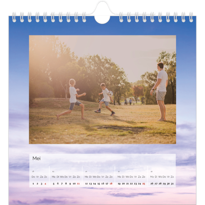 Jaarkalenders vierkant — Wolkenachtergrond [omslag]