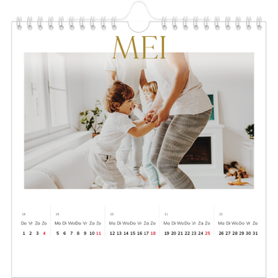 Jaarkalenders vierkant — Gouden tekst groot [omslag]