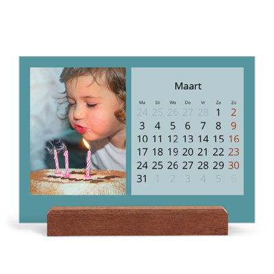 Bureaukalender met houten standaard  — Kleurrijke kaders [Maart]