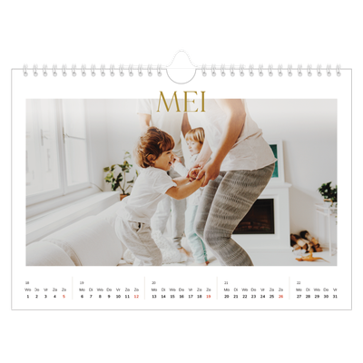 Fotokalender A4 — Gouden tekst groot [omslag]
