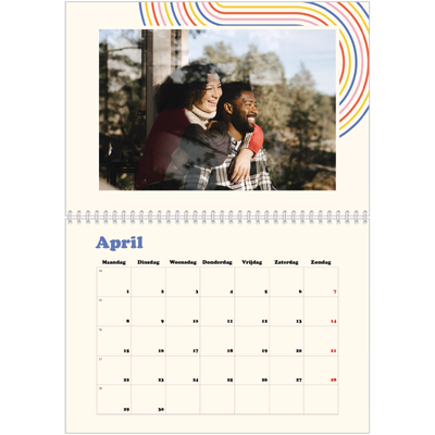 Fotokalender A4 Dubbel (30 x 40 cm) — Retro strepen [April]