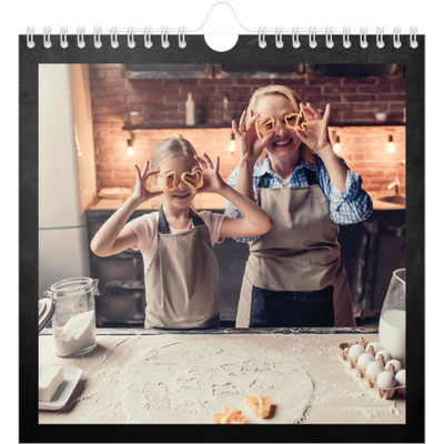 __breadcrumb.calendar_birthday_square.name — Krijtbord stijl [omslag]