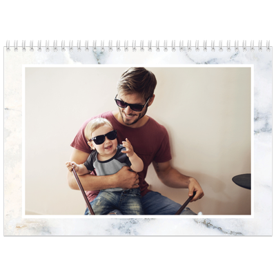 Fotokalender A4 Dubbel (30 x 40 cm) — Gemarmerde achtergrond [omslag]