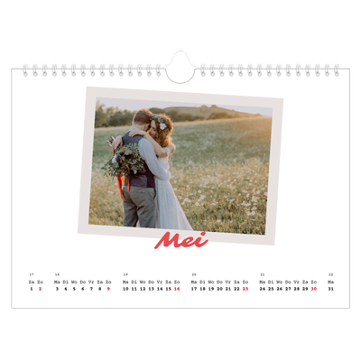 Fotokalender A4 — Karmijnrode handtekening [Mei]
