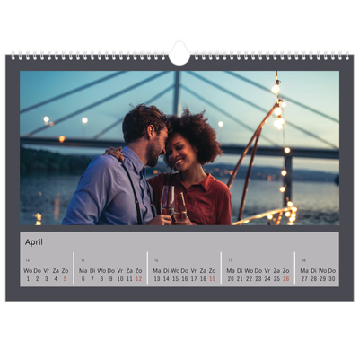 Fotokalender A3 — Kleurrijke kaders [April]