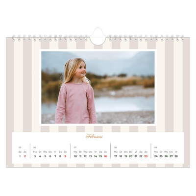 Fotokalender A4 — Schrift en strepen [Februari]