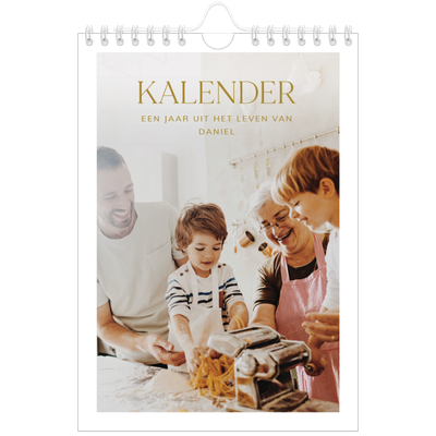 Fotokalender A5 — Gouden tekst groot [omslag]