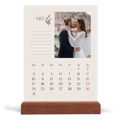 Bureaukalender met houten standaard  — Initialen in bloei [omslag]
